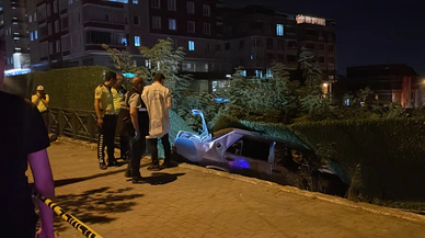 Bursa'da kaza: Serdar Sezgin öldü. Oktay Boro ve Onur Karaorman yaralı