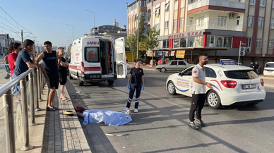 Antalya'da otomobilin çarptığı kadın hayatını kaybetti