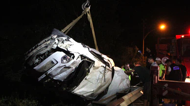 Antalya'da feci kaza: Yaşar Kösedal ve Burak Bakıcı öldü