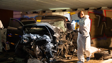 Bahçelievler'de korkunç kaza: 4 kişi öldü. Otomobilde 2 tane silah bulundu