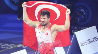 Milli güreşçimiz Ali Cengiz dünya şampiyonu oldu
