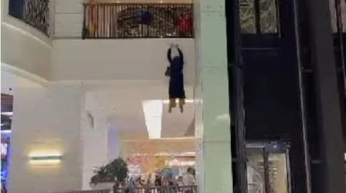 19 yaşındaki Fatmanur Atasayım alışveriş merkezinde canına kıydı!