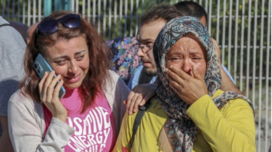 Yaralı çıkarılan madenciler,  yaşadıklarını anlattı.