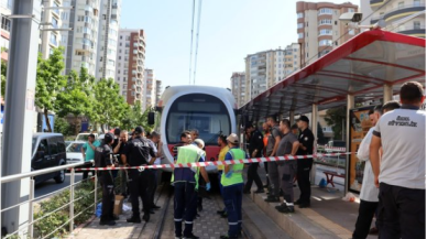 Kayseri'de acı olay!Tramvaya ücretsiz binmek istemişti, can verdi