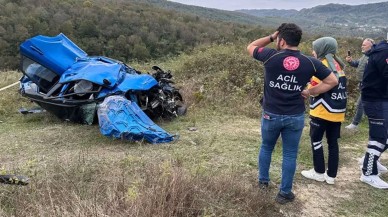 Kaza ihbarına giden 112 ekipleri yerde yatan kişiyi görünce gözyaşlarına boğuldu