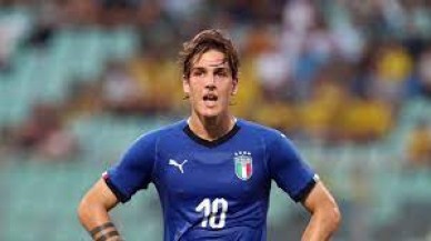 İtalya Milli Takım kampını polis bastı. Zaniolo'yu götürdü