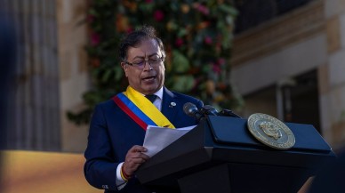 Kolombiya Cumhurbaşkanı İsrail'le ilişkileri askıya aldıklarını açıkladı: Soykırımı desteklemiyoruz