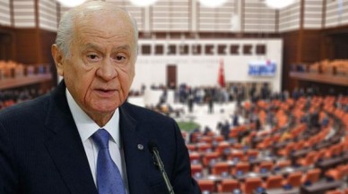 TBMM'deki koltuk krizi Bahçeli'nin önerisiyle çözüldü