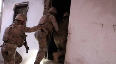 ‘Kahramanlar’ operasyonlarında 2 bin 554 firari yakalandı