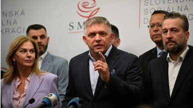 Slovakya'da seçimleri Rusya yanlısı parti kazandı