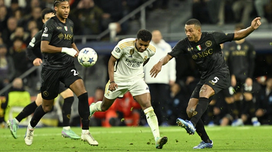 Arsenal 6-0 kazandı,  Real Madrid Napoli'ye fark attı. Şampiyonlar Ligi'nde gol yağdı