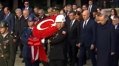Devlet erkanı Atatürk'ün huzurunda: Cumhurbaşkanı Erdoğan bakın özel deftere ne yazdı!