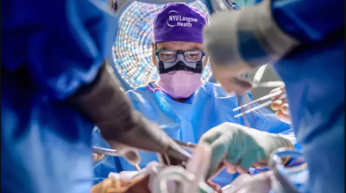 Dünyada ilk: ‘Tam göz’ nakli yapıldı!