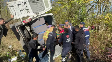 Bartın'da kaza! 3'ü ağır,  11 yaralı
