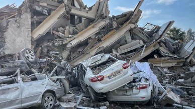 Uzman isim Marmara'nın 3 bölgesi için 7 üzeri deprem uyarısı yaptı: O ilçenin her yerinden fay fışkırıyor