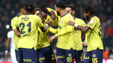 Batshuayi mucizesi. Fenerbahçe Kayseri'de düelloyu kazandı 2 yıldızını kaybetti