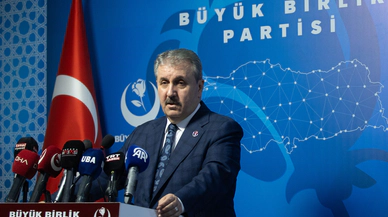 Mustafa Destici de topa girdi: Türküz Müslümanız