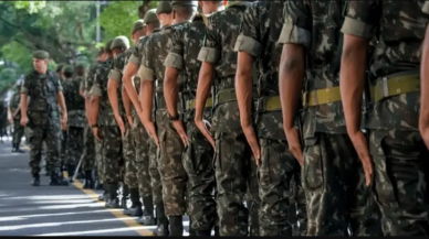 MSB'den askerlerin cep telefonu kullanımına ilişkin karar!