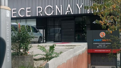 Ece Ronay’ın ikinci iş yeri de kurşunlandı!