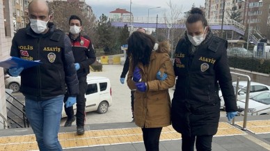 Eskişehir'de Süheyla Yılmaztürk halası Naciye Yılmaztürk'ü bıçakla öldürdü