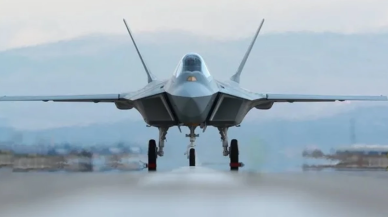 Milli Muharip Uçak Kaan bugün ilk kez uçtu!