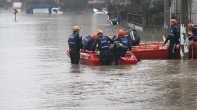 Antalya'da  sel can aldı: Halil Yıldız yaşamını yitirdi!