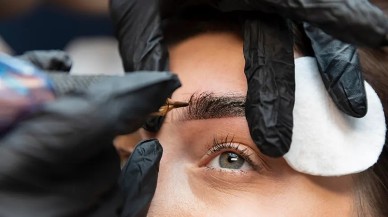 Kaş Kaldırma İşlemi ile Güzelleşin