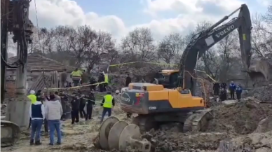 Tekirdağ'da hızlı tren hattı çalışmasında göçük: 2 işçi toprak altında kaldı!