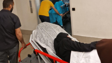 Adana'da bir kadın 2 kadını bıçakladı!