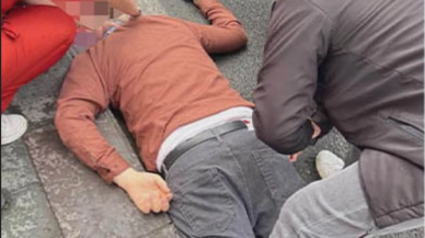 Pusuda bekleyen şahıs husumetlisini sırtından vurdu!