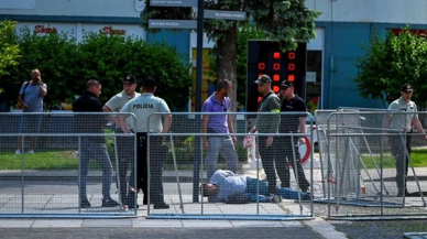 Slovakya Başbakanı Fico'ya silahlı saldırı: Saldırgan gözaltında!