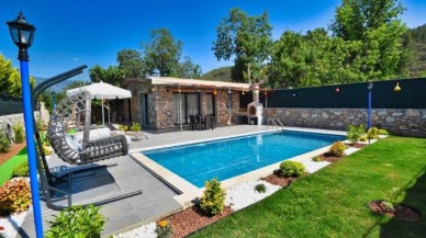 Urla'nın Saklı Cennetleri: Havuzlu Villalarda Tatil Keyfi