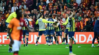 Fenerbahçe bitti demeden bitmedi. Galatasaray yıkıldı. Şampiyonluk son haftaya kaldı