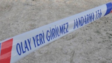 Denizli'de evlerinin bahçesinde otururken vuruldular. Cennet Akdağlı öldü,  Yaşar Akdağlı ağır yaralı