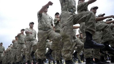 TSK'da büyük değişiklik! Resmi Gazete'de yayınlandı,  bunu yapan yandı