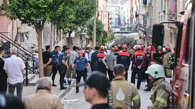 Bahçelievler’de 4 katlı bina çöktü