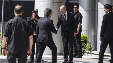 Emekli ve asgari ücret zammı da masadaydı: Mehmet Şimşek'le anlaşma sağlayamadık. Israrlılar