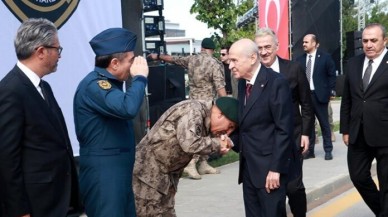 Özel Harekat Başkanı Süleyman Karadeniz Devlet Bahçeli'yi böyle karşıladı
