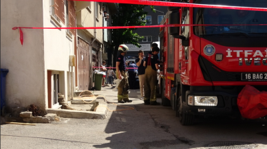 Bursa'da yalnız yaşadığı evde yangın çıktı: Faik Yorgun yaşamını yitirdi