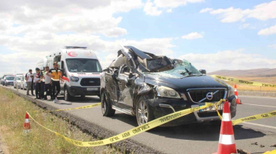 Kayseri-Malatya Karayolu'nda feci kaza: 2 kız kardeş yaşamını yitirdi,  1 yaralı