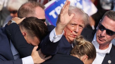 Donald Trump'a suikast. Vuruldu. Saldırgan öldürüldü