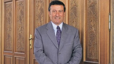 Denizde yüzerken kalp krizi geçirdi: İş adamı Yasin Tokat öldü