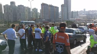 İstanbul trafiğini kilitleyen kaza: 15 araç birbirine girdi