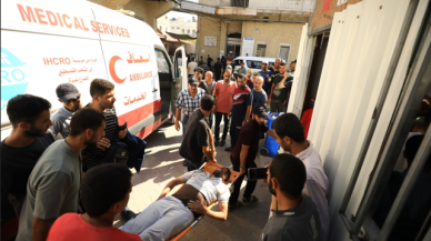 İsrail'den Gazze'de iki okula saldırı: 25 kişi yaşamını yitirdi,  çok sayıda yaralı!