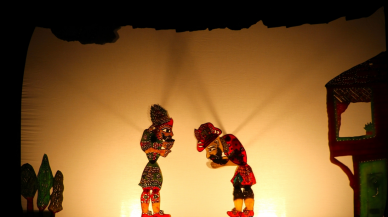 Türk Tiyatrosunun Kökenleri: Karagöz ve Orta Oyunu’nun Mirası