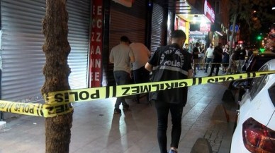 Küçükçekmece'de Gökhan Akkaya karısı Öznur Akkaya'yı sokakta bıçaklayarak öldürdü