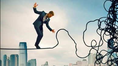 Küçük Yatırımlarla Büyük Fırsatlar: 2024'te Hangi Sektörler Yükselişte?