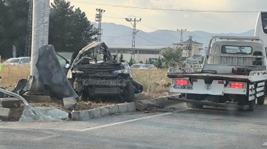 Malatya'da bir yolcu otobüsü,  otomobille çarpıştı: 1 ölü