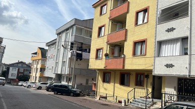 Karısını boynundan vurdu,  ambulansı çağırdı