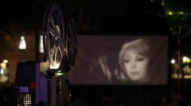 Yeşilçam Rüzgarı: Nostalji Dolu Yeşilçam Festivali Başladı